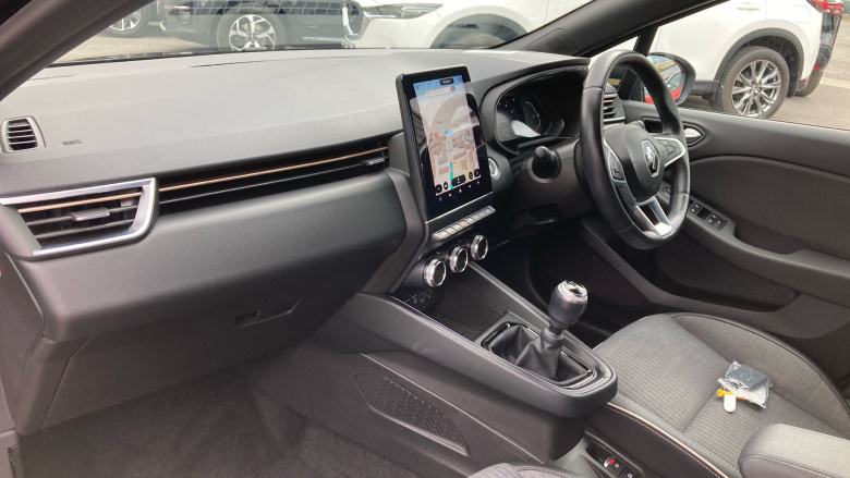 Renault Clio 1.0 TCe 90 Lutecia SE 5dr Petrol Hatchback